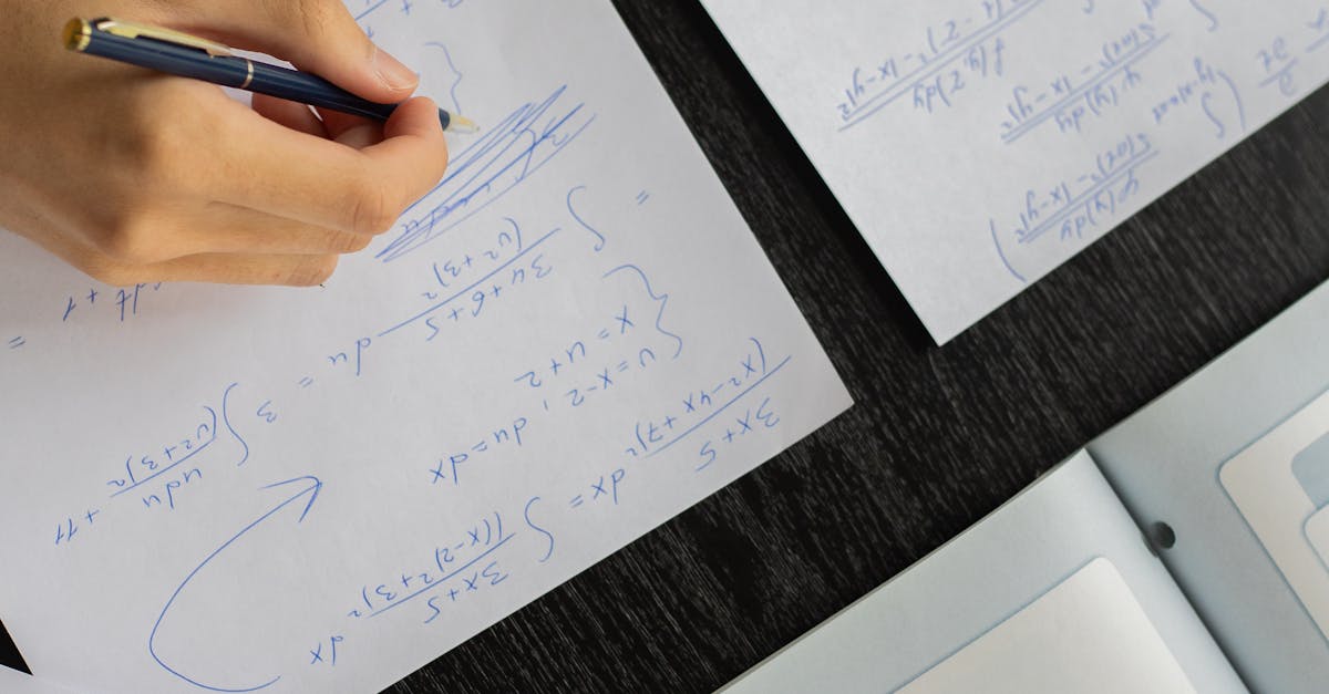 Strategies for Efficient Note-Taking in APM PFQ Study Guides