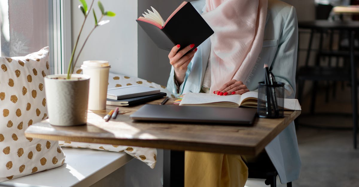 Top Flashcard Apps for Enhancing APM PFQ Study Sessions